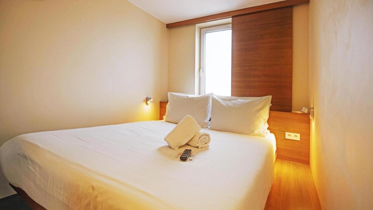 Hotel Duesseldorfer Hof Франкфурт-на-Майне Экстерьер фото